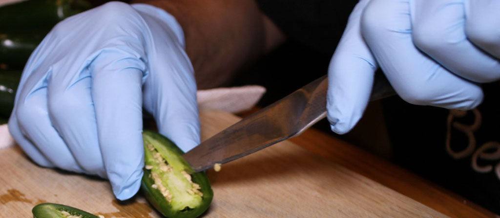 Găng tay Latex dùng trong thực phẩm